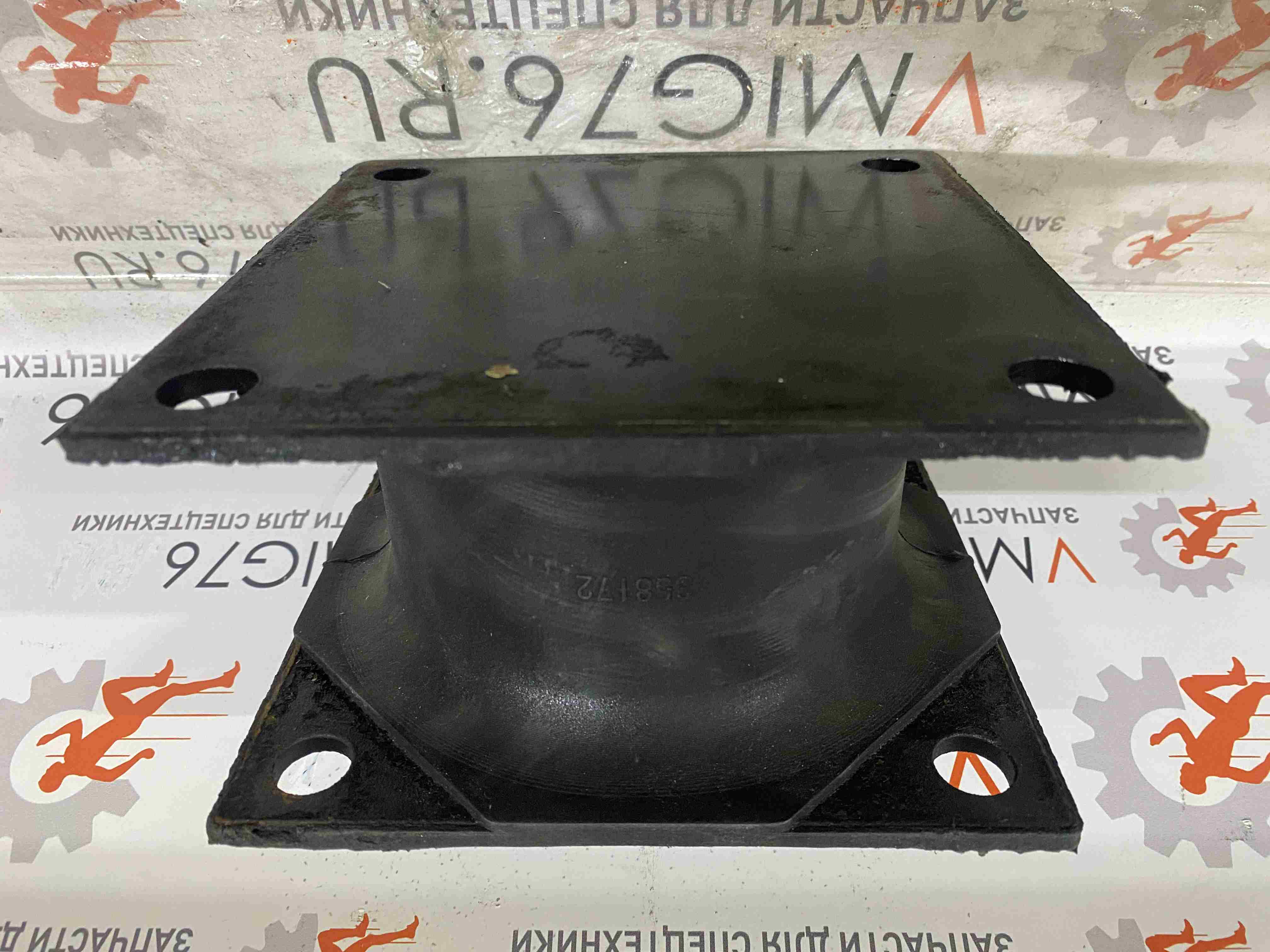 Амортизатор Dynapac 358172 Амортизатор Dynapac 358172
